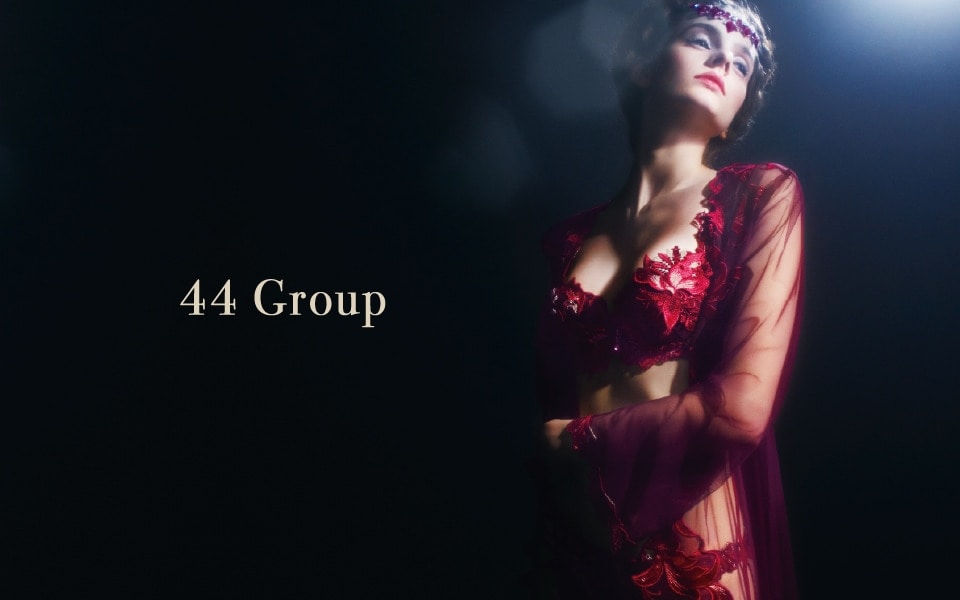 サルート 44 Group