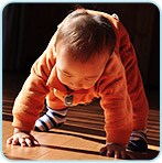 赤ちゃんの動きに合わせた、３ステップインナー