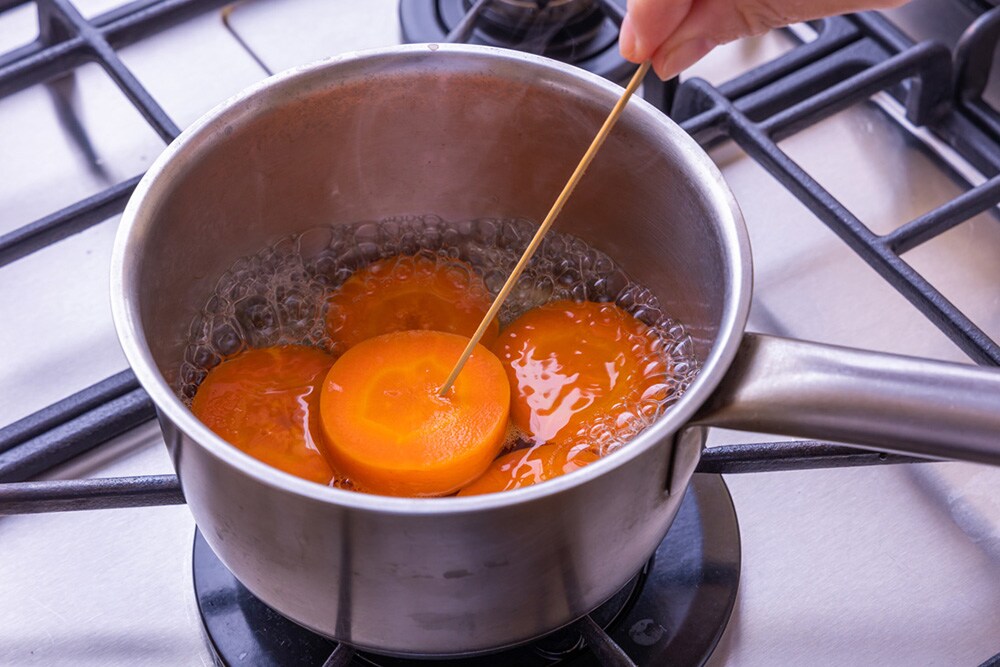 大原千鶴のすやすやレシピ67：人参皮つきのまま煮る
