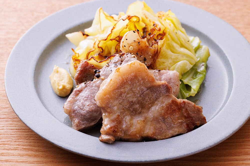 大原千鶴のすやすやレシピ87：春キャベツと豚のソテー