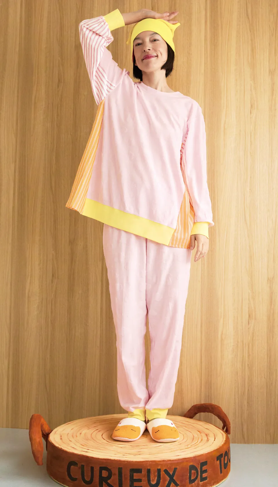 パジャマ UDX530、スリッパ UEY515