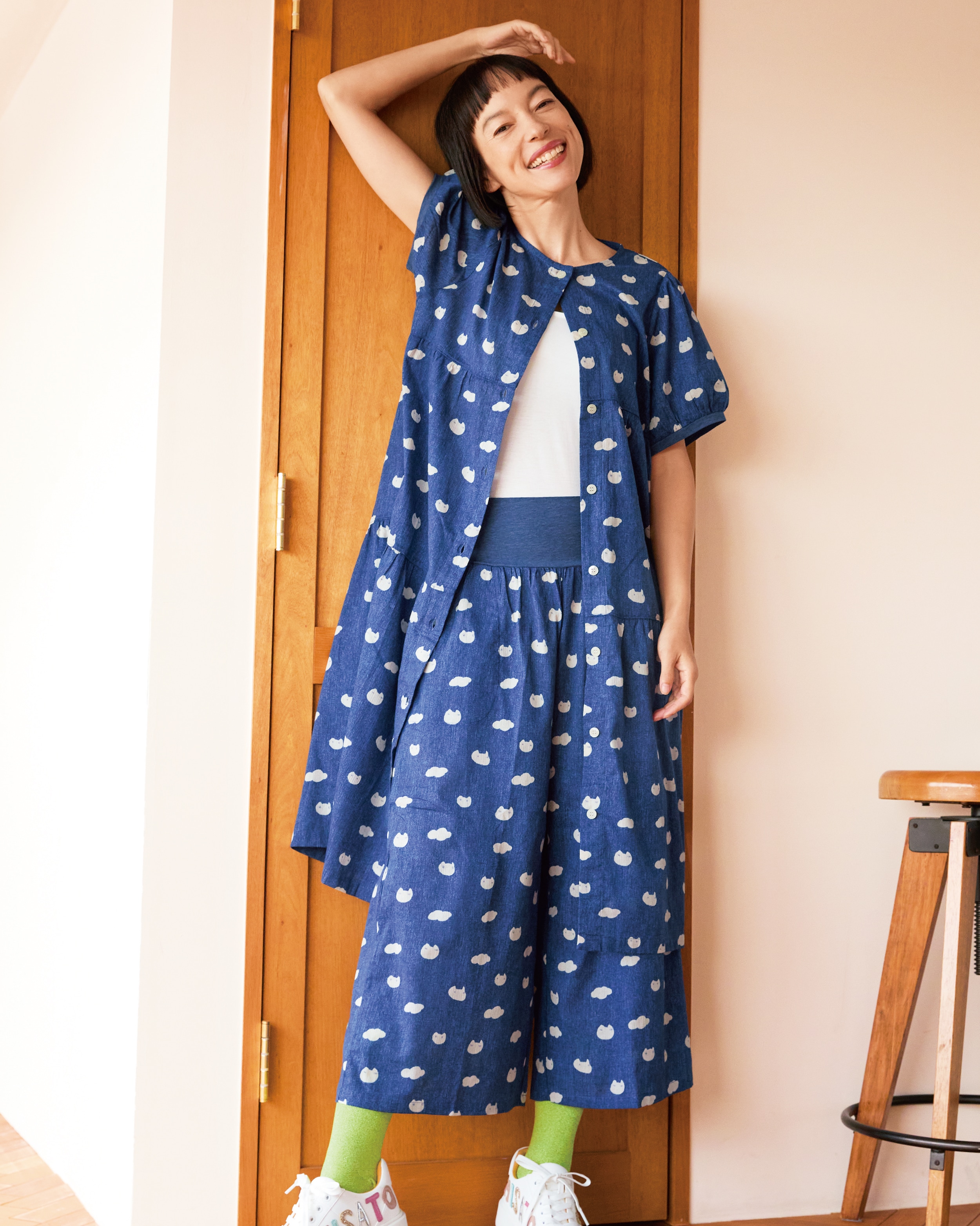 ワンピース UNT121、タンクトップ（パッド付） UCX400、ボトム UOT220