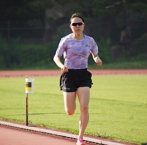 s小林　舞香.jpg