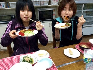 2015-4-11-食事・花田、児玉.gif