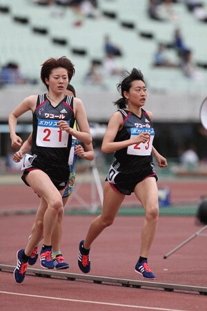 2015-5-23-JR3000-大谷・田渕.gif