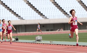2015-5-24-JR1500-３名.gif