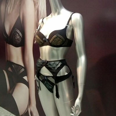 Huit8(ユイット) 2013年秋冬コレクション